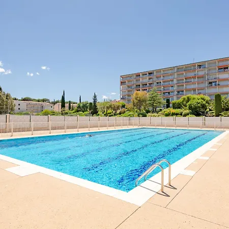 公寓 Les Coteaux Du Preconil-6 By Interhome *