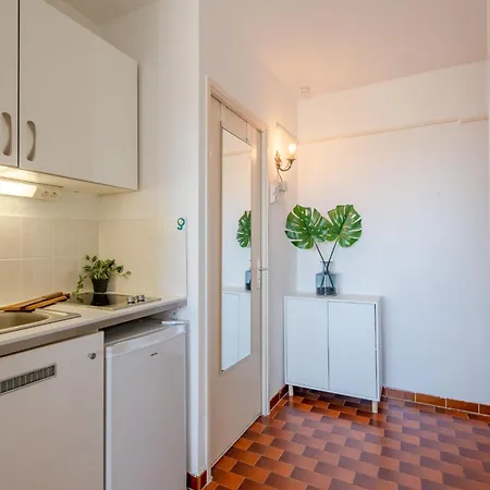 Les Coteaux Du Preconil-6 By Interhome *